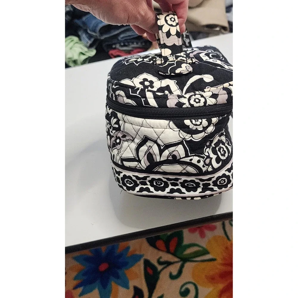 Vera Bradley Cosmetic Bag Women Small Black White Excellent